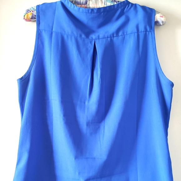 Banana Republic Sleeveless Blouse - Picture 5 of 6